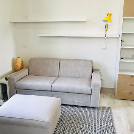 Politecnico Apartment Мілан Екстер'єр фото